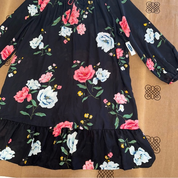 Old Navy NWT! V302842 Long Sleeve Versatile Dress In Black Floral Size XXL - Picture 3 of 16